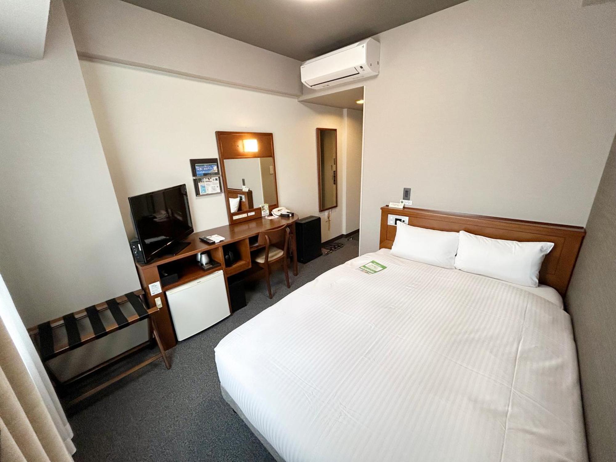 Hotel Route-Inn Iwata Inter Экстерьер фото